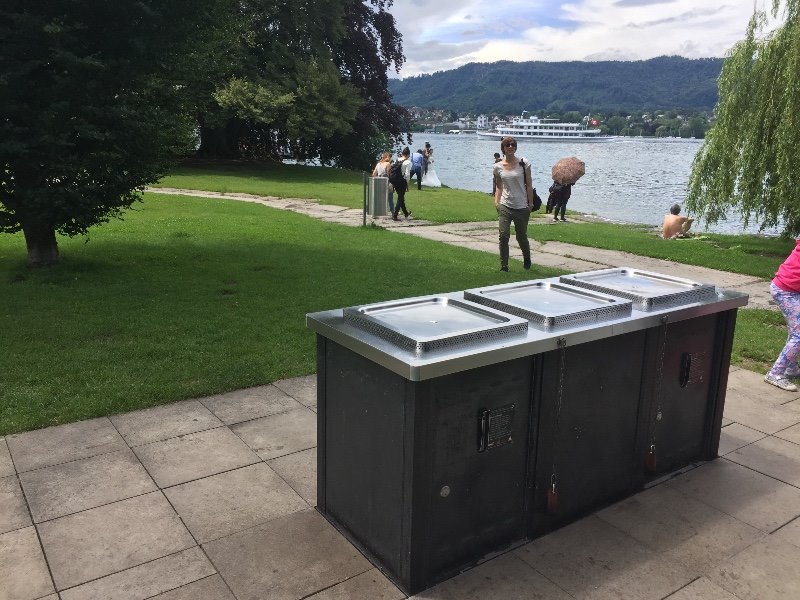 Grill and Chill on the Lake Banks WOW ZURICH